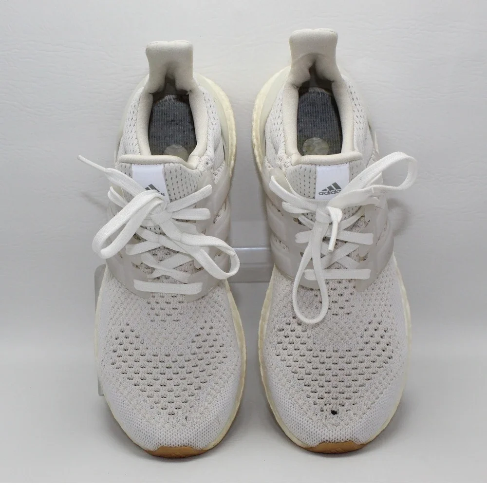 Adidas Ultraboost 1.0 Mens 9 Running Shoes White Gum Primeknit Boost ID9689